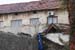 Mostar, Einschusslöcher in der Fassade vom Krieg im Yugoslawien